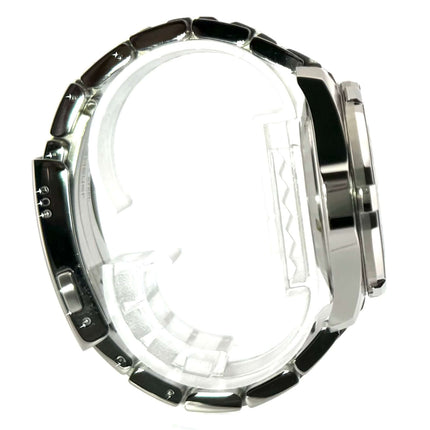 Seitenansicht des TAG Heuer Aquaracer 300M Calibre 5 Automatik 41 mm mit Edelstahlgehäuse und satiniertem Edelstahlband.