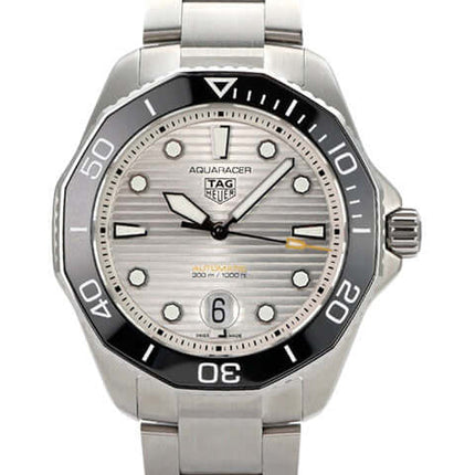 TAG Heuer Aquaracer Professional 300 Date WBP201C.BA0632, Edelstahlgehäuse, schwarzes Keramik-Lünette, graues Zifferblatt.