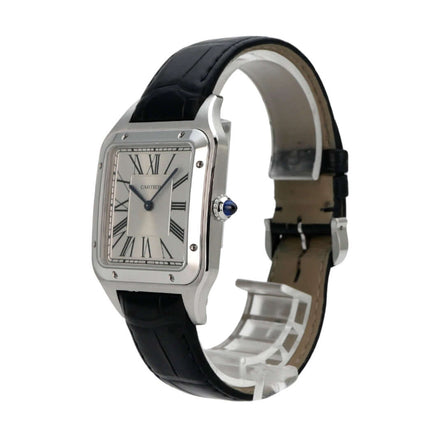 Cartier Santos-Dumont XL Modell WSSA0032 aus Edelstahl mit blauem Lederband, silbernem Zifferblatt und Quarzwerk