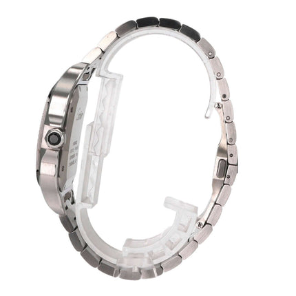 Seitenansicht der Cartier Santos de Cartier WSSA0037 Armbanduhr mit Edelstahlarmband und DLC-beschichteter Lünette.