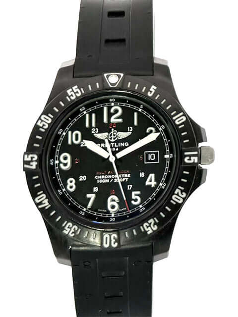 Breitling Colt Skyracer X74320E4.BF87.293S.X20S.1 mit schwarzem Kautschukband und schwarzem Zifferblatt, Edelstahl-Gehäuse, und leuchtenden Indexen