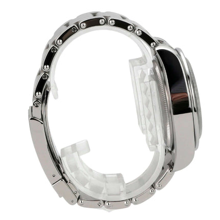 Tudor Heritage Black Bay Pro M79470-0004 seitlicher Blick auf poliertes Edelstahlgehäuse und Armband.