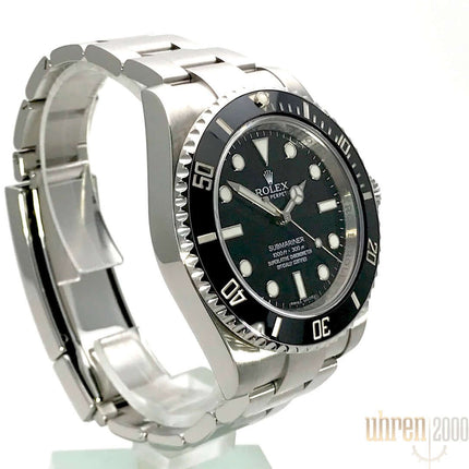 114060-2015-LC100-2lBIzdjtYVCm42