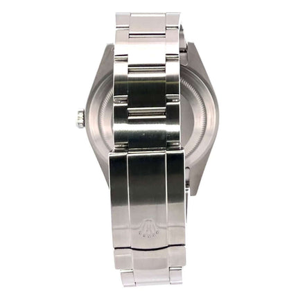 Rückseite des Rolex Oyster Perpetual 39 Schwarz 114300. Edelstahlgehäuse und -armband mit polierter und satinierter Oberfläche.