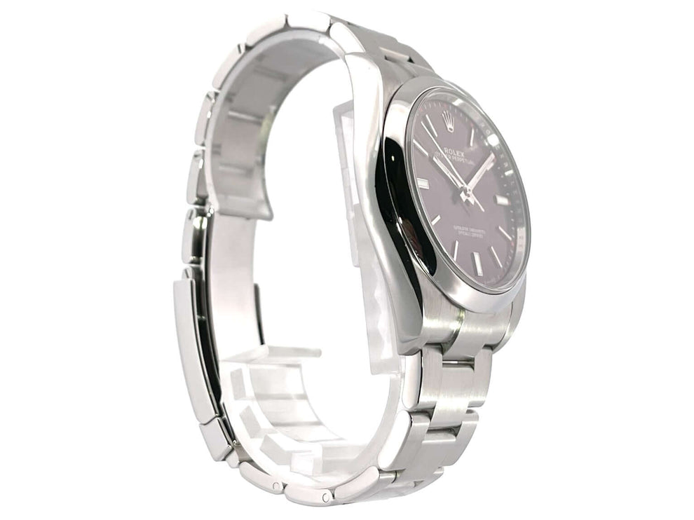 114300-red-2015-100-3