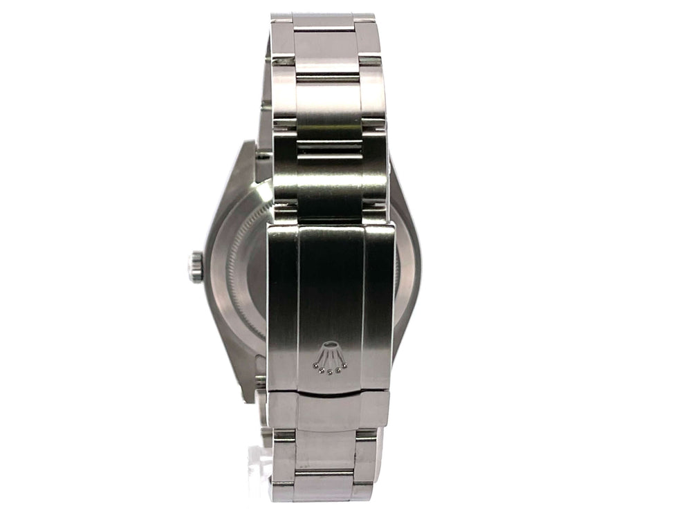 114300-red-2015-100-7