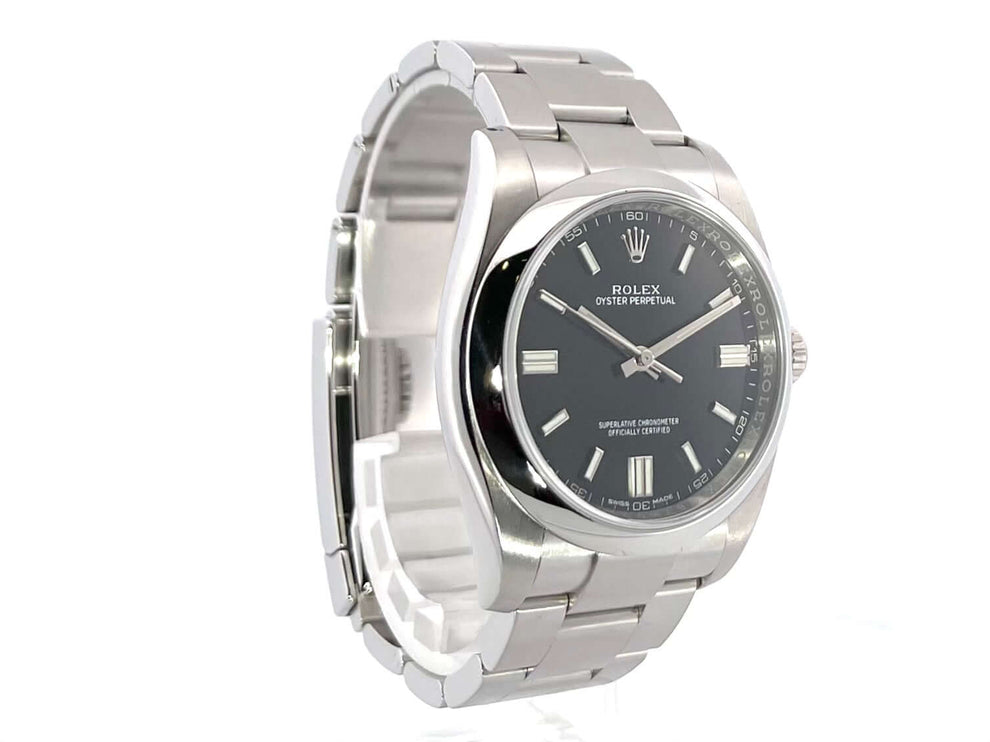 116000-schwarz-2019-110-g4