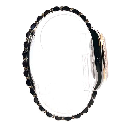 Profilansicht der Rolex Datejust 36 Edelstahl Gelbgold Diamant Lünette 116243 mit Jubile-Band und Perlmutt-Zifferblatt