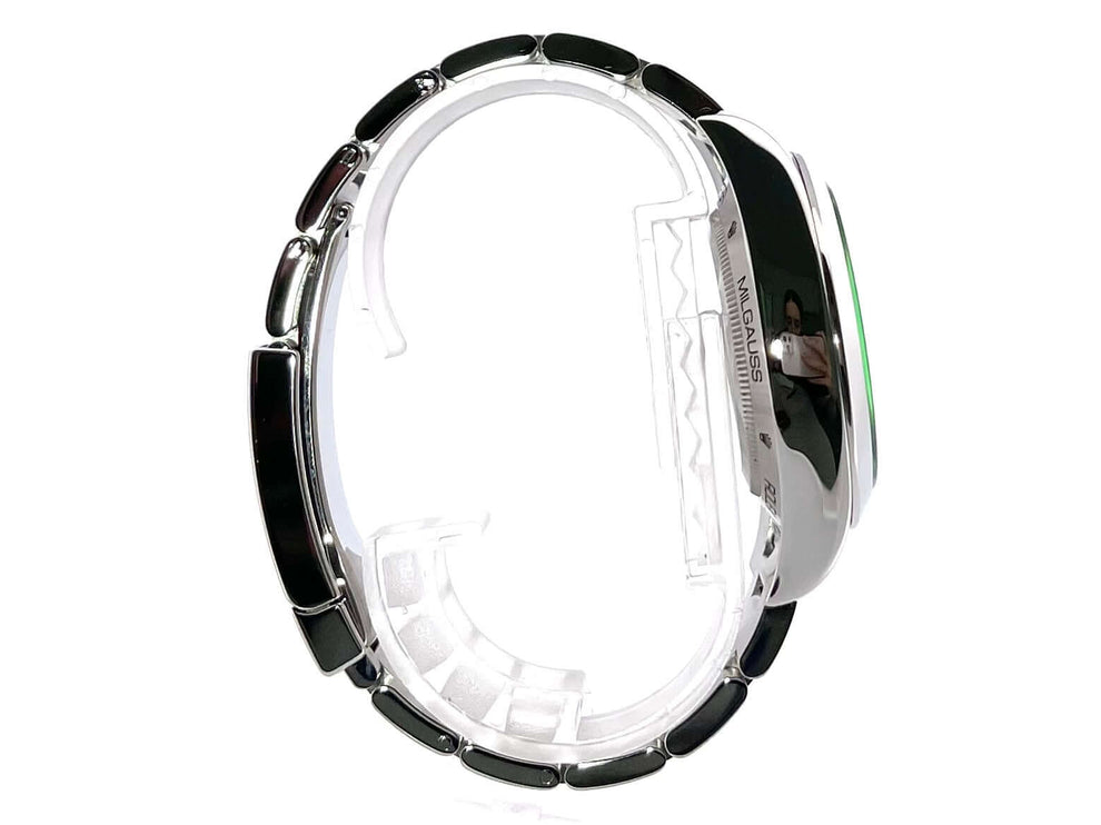 Rolex Oyster Perpetual Milgauss 116400GV Blau Edelstahlarmband seitliche Ansicht