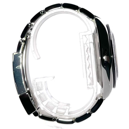 Rolex Daytona Edelstahl 116500LN Seitansicht des polierten und satinierten Oyster Edelstahlarmbands mit Keramiklünette und Sicherheitsfaltschließe