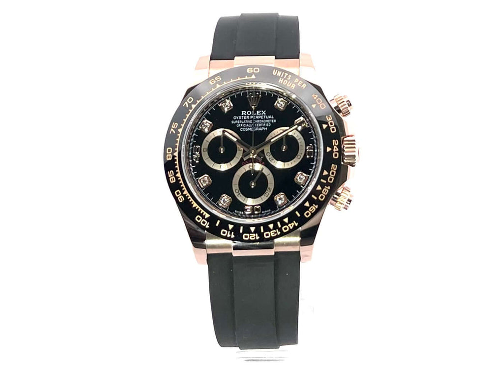 Rolex Daytona 116515LN Everose-Gold mit schwarzem Zifferblatt, Keramik Lünette und schwarzem Oysterflex-Armband, besetzt mit Diamanten.