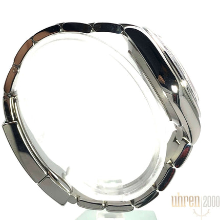 116520-2011-100-4VPCJlEOayAMBa