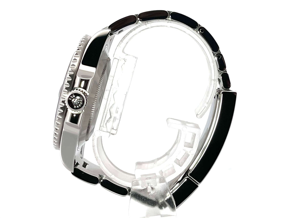 116610LN-2011-100-5PaMely0pcAeV8