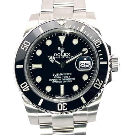 Rolex Submariner Date 116610LN Edelstahl-Uhr aus 2011 mit schwarzem Zifferblatt und Keramik-Lünette, Oyster-Edelstahlarmband.