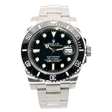 Rolex Submariner Date 116610LN Edelstahl Uhr mit schwarzer Keramik Lünette und Oyster Edelstahlarmband, schwarzes Zifferblatt, 40 mm Gehäuse.