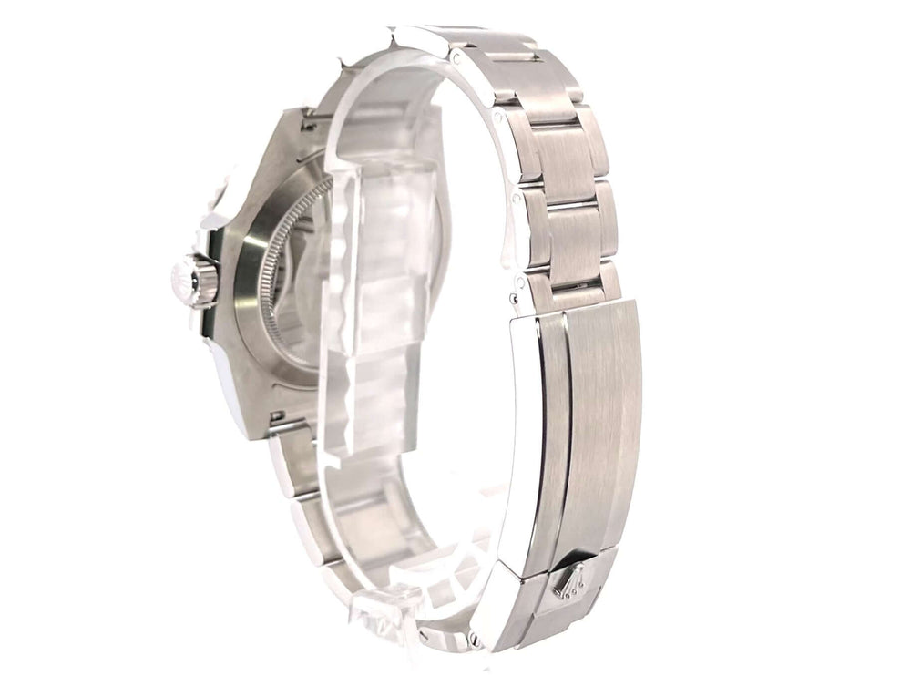 Rückseite des Rolex Submariner Date 116610LN Edelstahlgehäuses mit poliertem und satiniertem Oyster-Armband.