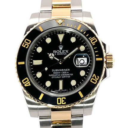 Rolex Submariner Date 116613LN Edelstahl und 18 kt Gelbgold Armbanduhr mit schwarzem Zifferblatt, 2011 Modell.