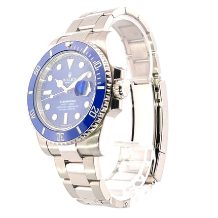 Rolex Submariner Date Weißgold 116619LB aus 18 kt Weißgold, blaue Lünette und Zifferblatt, Oyster Armband, Automatik, 2019 Modell.