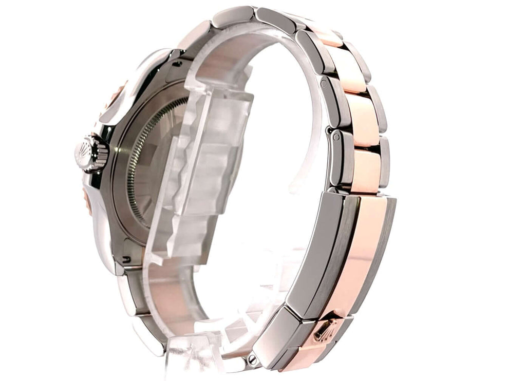 116621-schwarz-2021-6