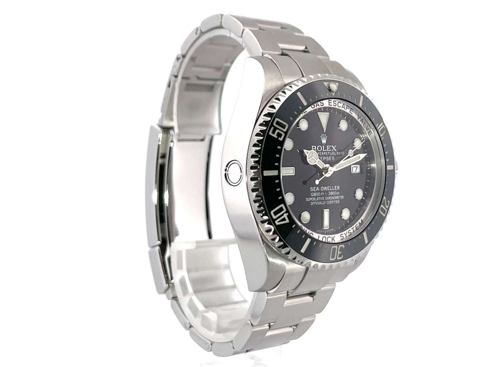 Rolex Sea-Dweller Deepsea 116660 Edelstahl Armband und schwarzes Zifferblatt, polierter und satinierter Edelstahlgehäuse, aus 2012