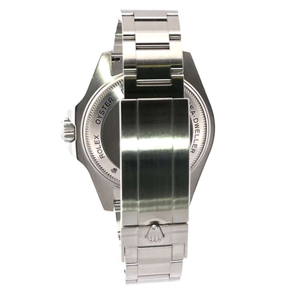 Rückseite der Rolex Sea-Dweller Deepsea 116660 aus Edelstahl mit Oyster Armband, Sicherheitsfaltschließe und Rolex Logo.