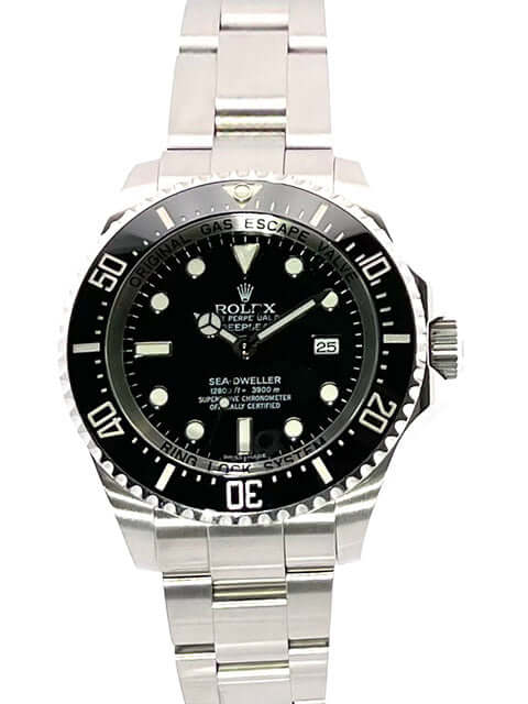 Rolex Sea-Dweller Deepsea 116660, Edelstahlgehäuse, schwarzes Zifferblatt mit Leuchtindizes, Oyster Armband, aus 2016, Automatik, 44 mm Gehäusedurchmesser.