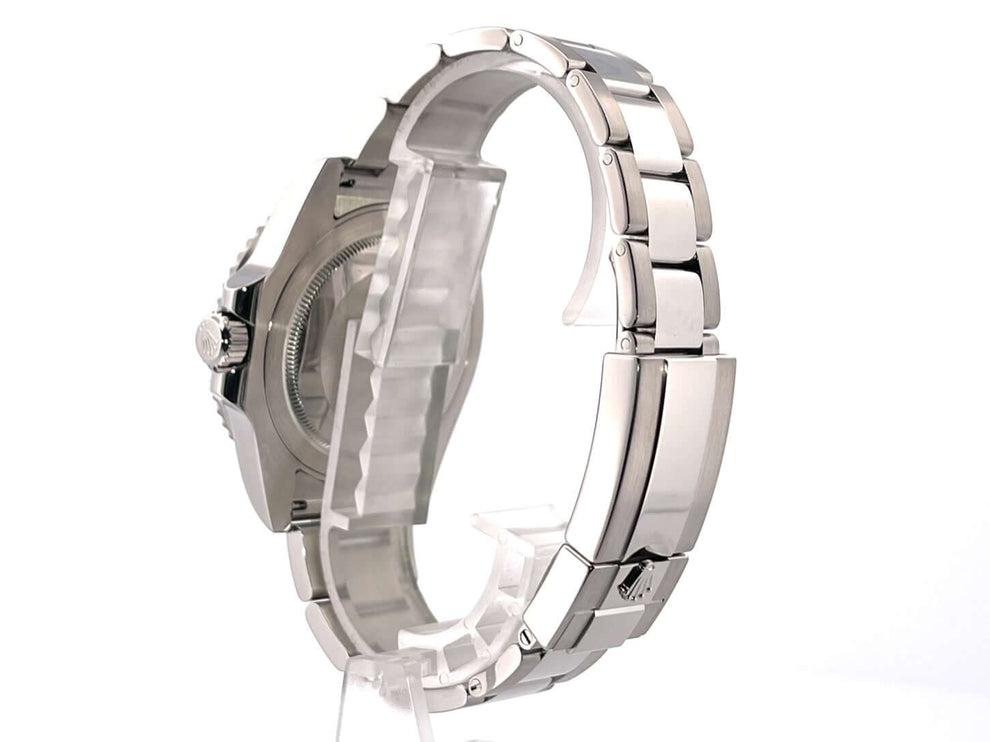 Rückseite der Rolex GMT Master II Edelstahl 116710BLNR mit poliertem und satiniertem Oyster-Edelstahlband.