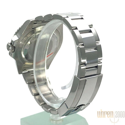 116710LN-2013-5200-6