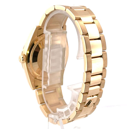 Rückseite des Rolex Day-Date 36 Gelbgold Ref. 118208 mit poliertem und satiniertem Oyster Armband.