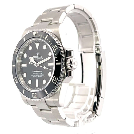 Rolex Submariner 124060 No Date aus Edelstahl mit schwarzer Keramik Lünette und Oyster Edelstahlband, Modell aus 2021