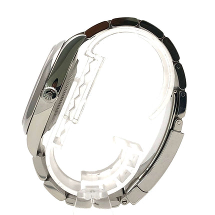 124300-green-4CKHbRq7ZZ0KLE