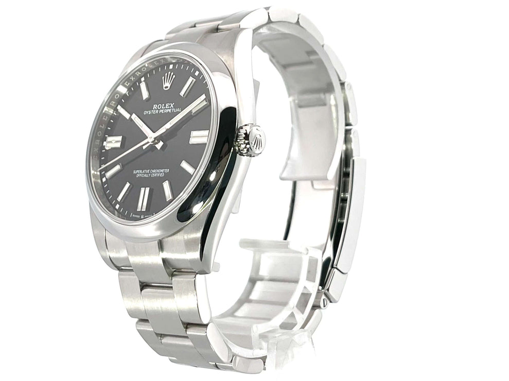 124300-schwarz-2021-3