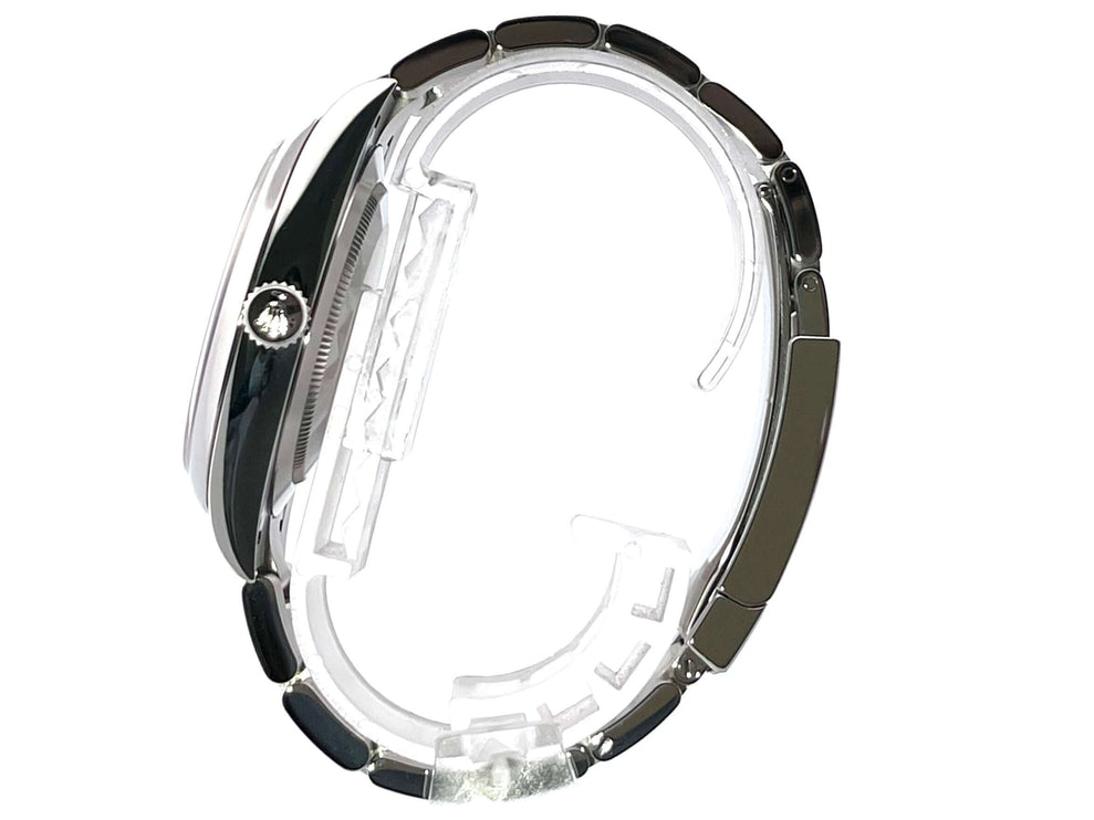 124300-schwarz-2021-5