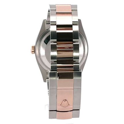 Rückansicht der Rolex Datejust 36 Oystersteel Everose-Gold 126231 mit Edelstahl- und Goldarmband, poliert und satiniert, 2021 Modell