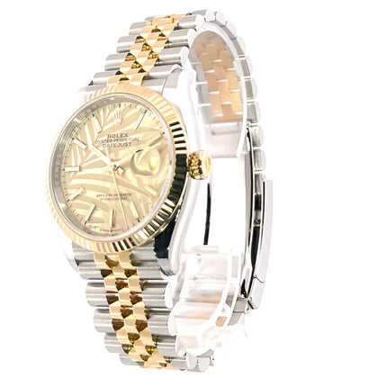 Rolex Datejust 36 Oystersteel Gelbgold 126233 mit goldenem Palmenmuster Zifferblatt und Jubile-Armband in Edelstahl und 18 kt Gelbgold.