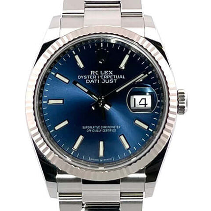 Rolex Datejust 36 Oystersteel Weißgold 126234 Blau aus 2021, Edelstahlgehäuse und -band, blaues Zifferblatt, 18kt Weißgold Lünette, Automatikwerk