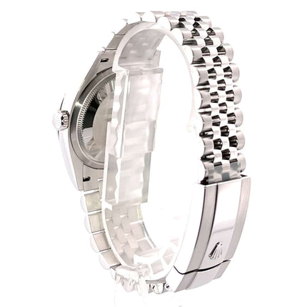 Rückansicht der Rolex Datejust 36 Oystersteel Weißgold Ref. 126234 aus 2021 mit Jubile-Band und Faltschließe.