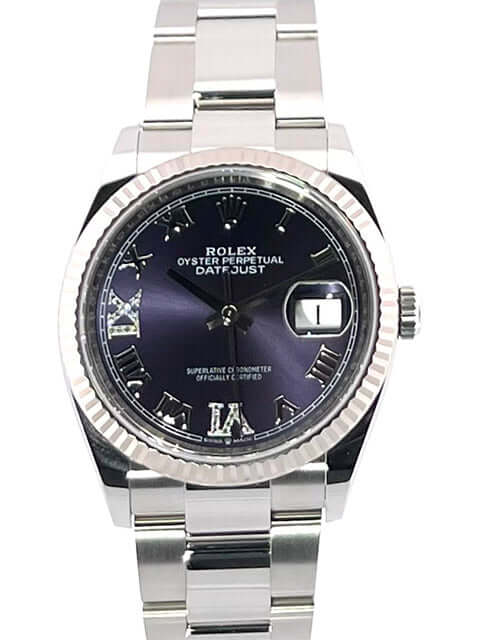 Rolex Datejust 36 Oystersteel Weißgold 126234 mit auberginefarbenem Zifferblatt, römischen Ziffern und Diamantakzenten