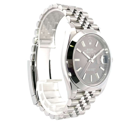 Rolex Datejust 41 Edelstahl 126300 Rhodium Zifferblatt mit Jubile-Band aus Edelstahl, 41 mm poliertes Gehäuse, Automatikwerk.
