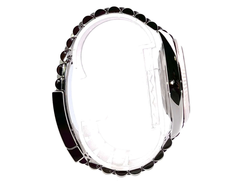 Rolex Datejust 41 Edelstahl 126300 Seiteansicht mit Schwarz Jubile-Band und polierter Edelstahl Lünette.