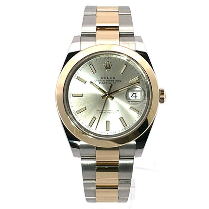 Rolex Datejust 41 Edelstahl Gelbgold 126303 Silber aus 2020 mit silberfarbenem Zifferblatt, Edelstahl- und Gelbgold-Gehäuse sowie Oyster Armband.