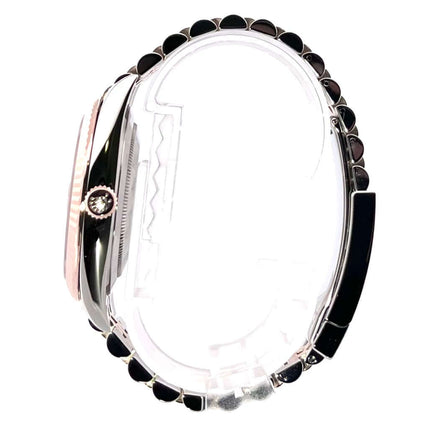 Seitenansicht der Rolex Datejust 41 Edelstahl Everose-Gold 126331 mit Jubile-Band und Sundust Zifferblatt