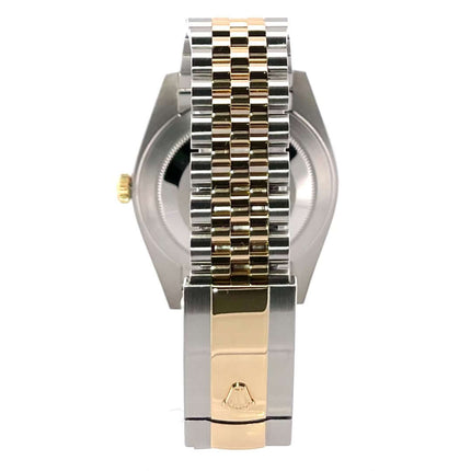 Rückansicht einer Rolex Datejust 41 Edelstahl Gelbgold 126333 Armband mit Faltschließe