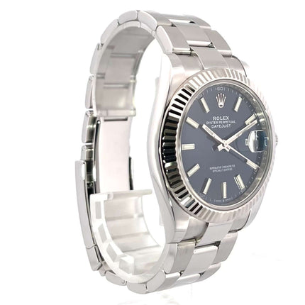 Rolex Datejust 41 Ref. 126334 Edelstahl/Weißgold Blau, poliertes 41 mm Edelstahlgehäuse, blaues Zifferblatt mit Leuchtindizes und Automatikwerk.