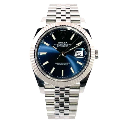 Rolex Datejust 41 Edelstahl Weißgold 126334 mit blauem Zifferblatt und Jubile-Band aus Edelstahl, 2020 Modell.