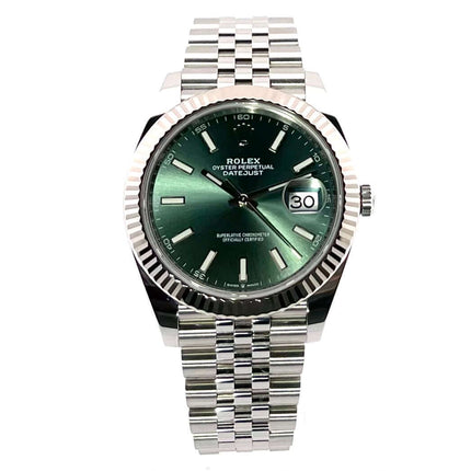 Rolex Datejust 41 Edelstahl Weißgold 126334 mit mintgrünem Zifferblatt und Jubile-Band, poliert und satiniert, 41 mm Gehäuse.