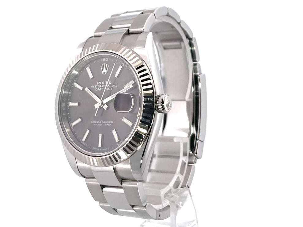 Rolex Datejust 41 Edelstahl Weißgold 126334 Rhodium Zifferblatt, 2019 Modell, Oyster-Armband, geriffelte Lünette, Automatikwerk.