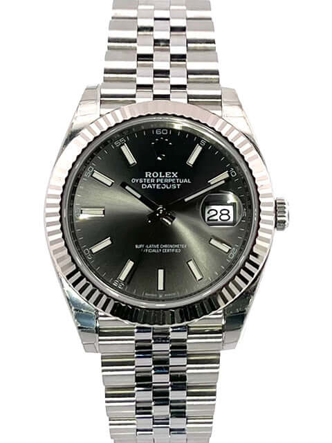 Rolex Datejust 41 Edelstahl Weißgold 126334, rhodiumfarbenes Zifferblatt, Jubile-Band, Luxusuhr.