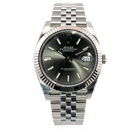 Rolex Datejust 41 Ref. 126334 Edelstahl Weißgold Rhodium Jubile-Band, 41mm Gehäusedurchmesser, geriffelte Lünette, Automatikwerk.