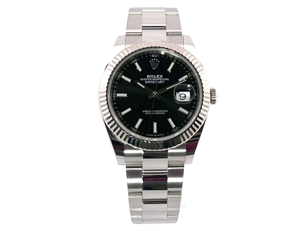 Rolex Datejust 41 Edelstahl Weißgold 126334 Schwarz mit schwarzem Zifferblatt und Oyster Armband aus Edelstahl, poliert und satiniert.